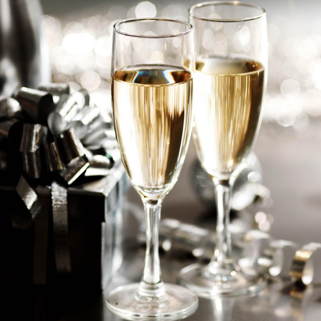 Новогоднее шампанское