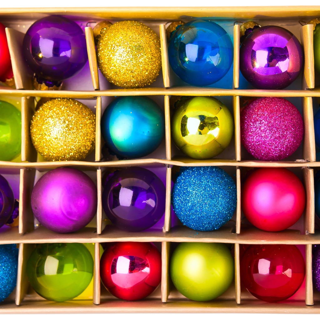 Набор шаров для елки