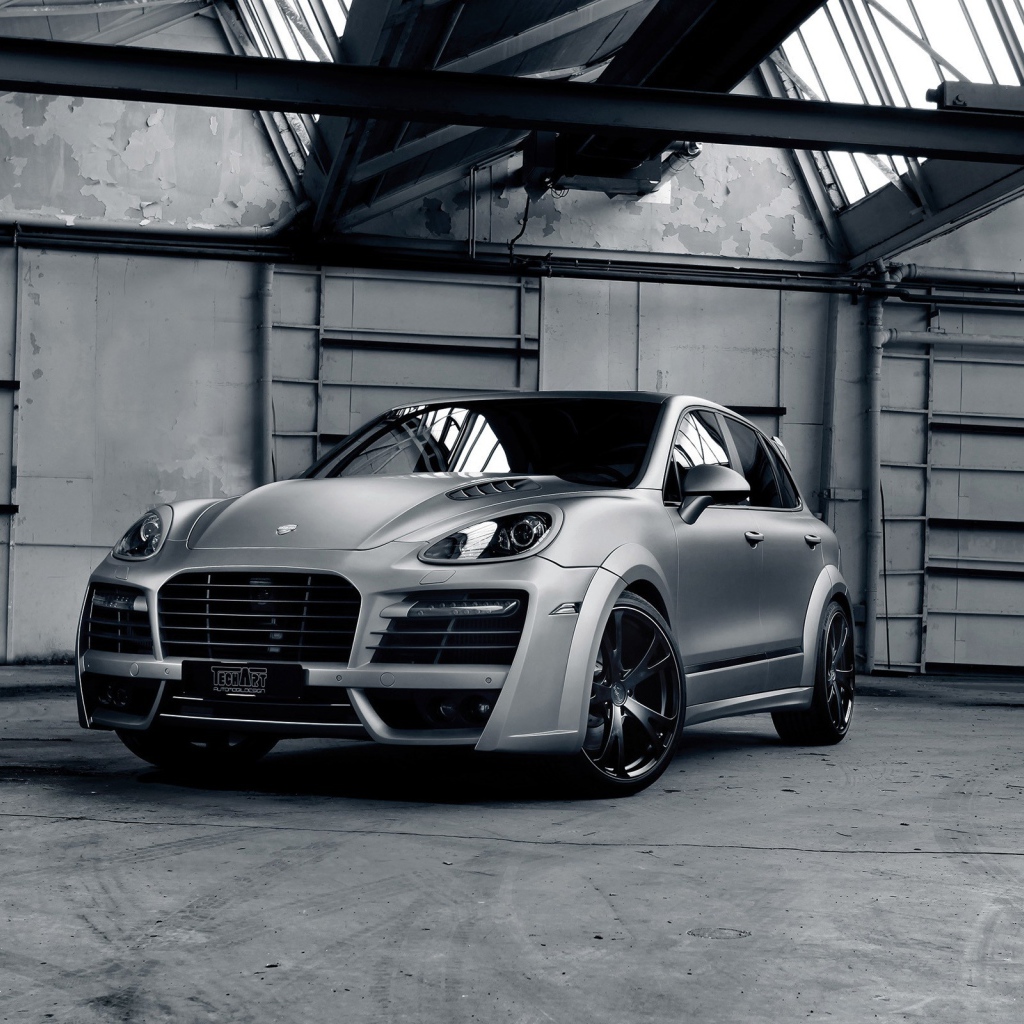 Автомобиль Магнум