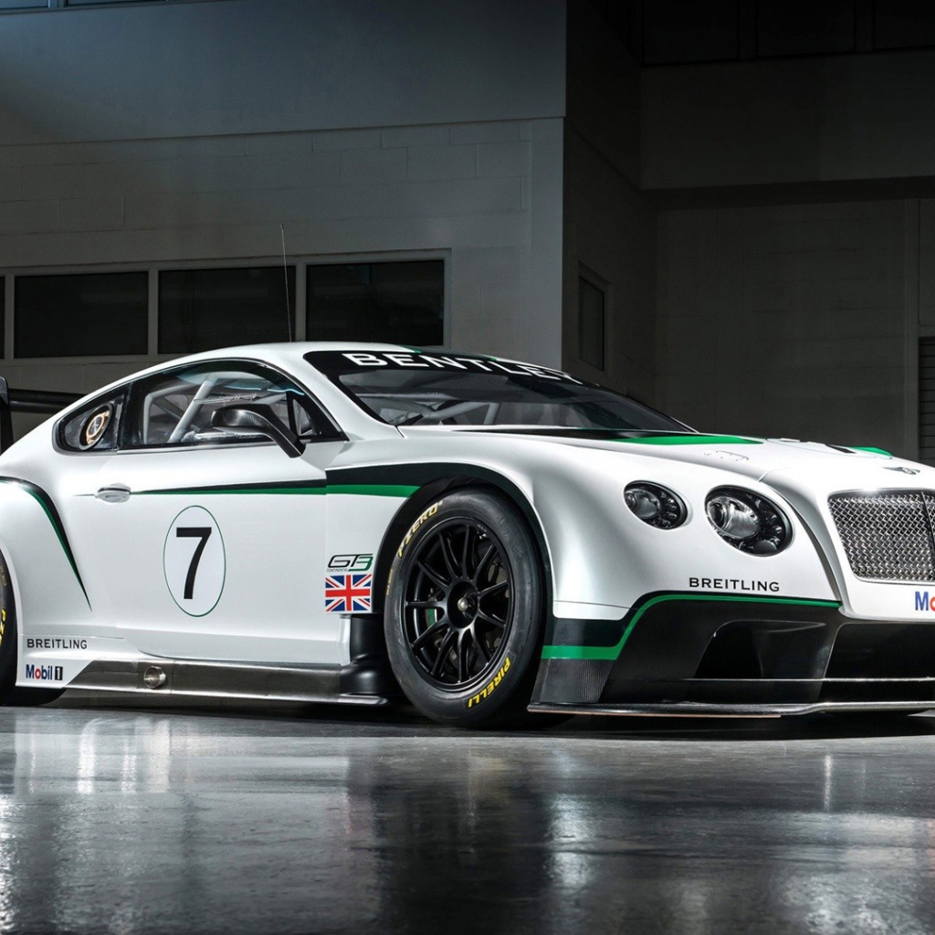 Автомобиль на стоянке