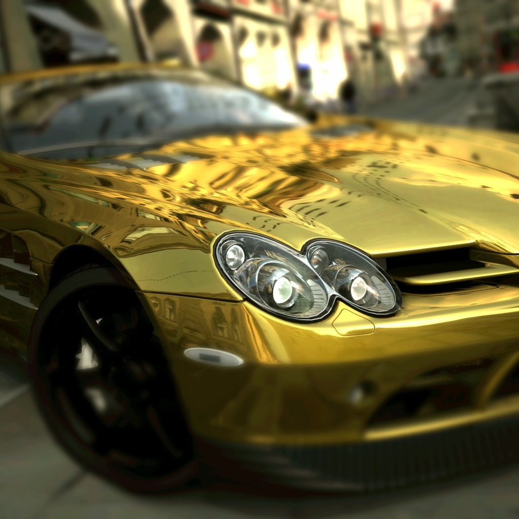 Золотой Мерседес бенц