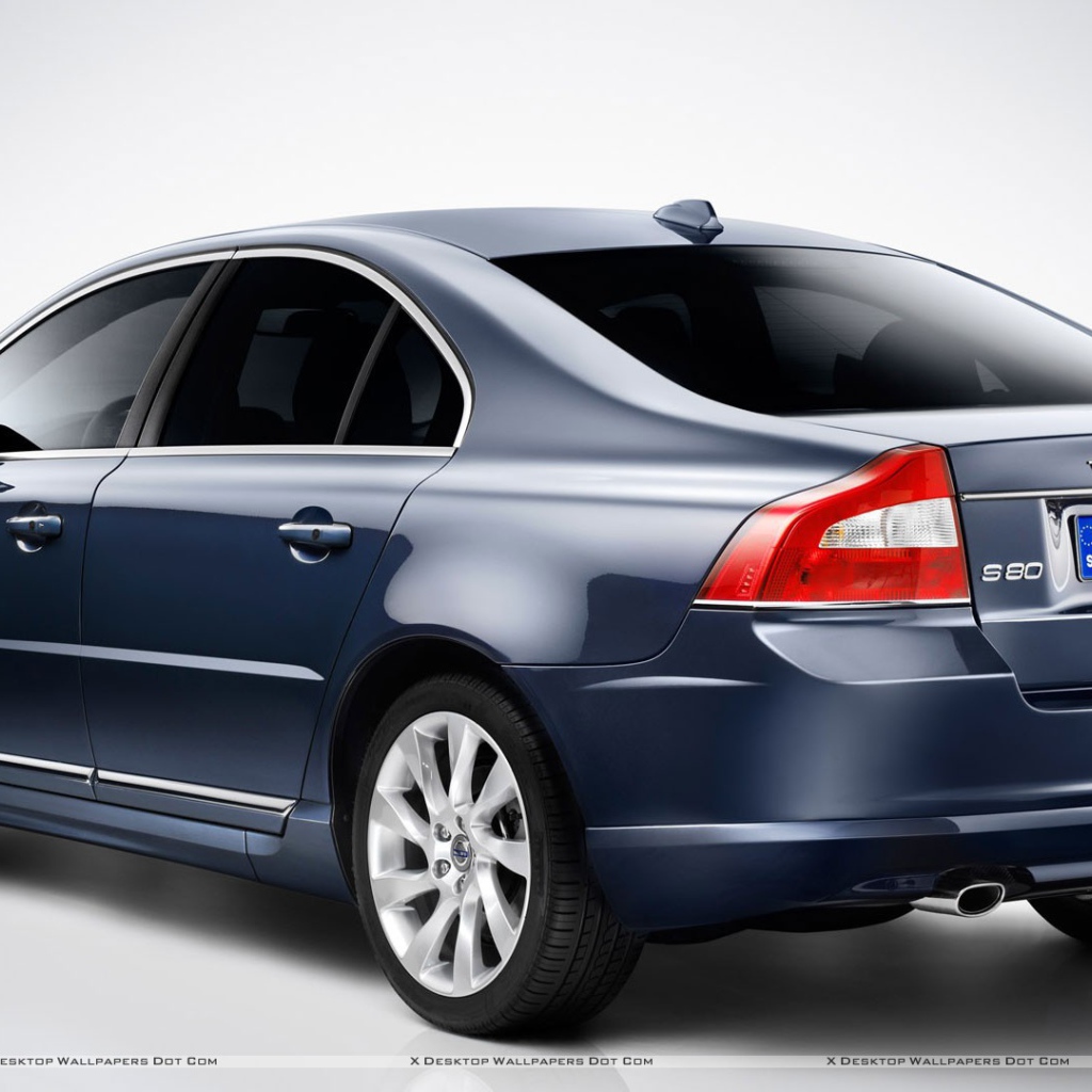 Потрясающий синий Volvo S80