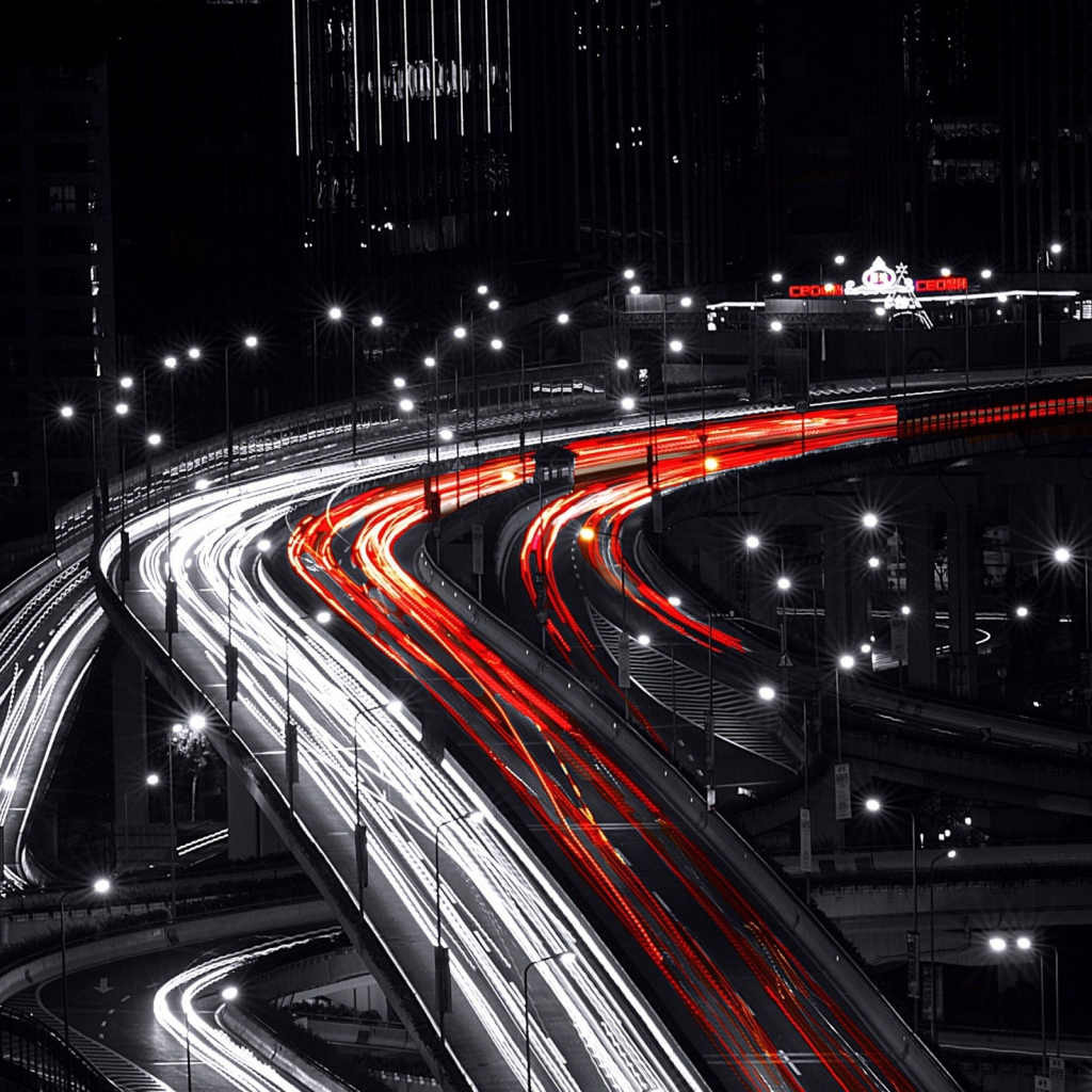 Движение в ночном городе