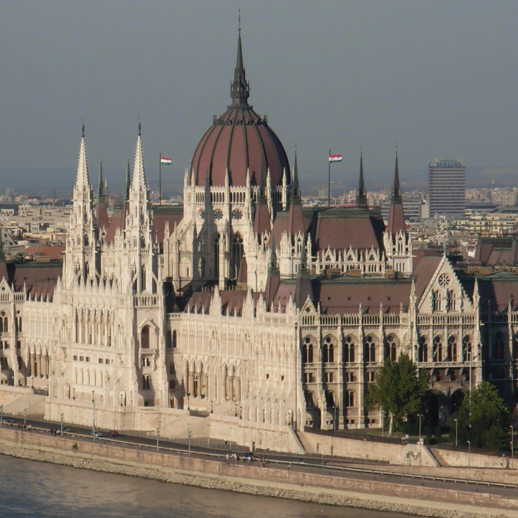 Здание парламента Венгрии