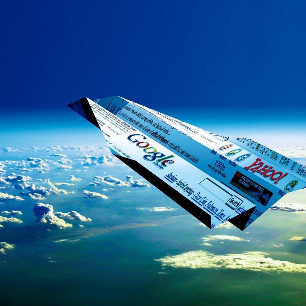 Бумажный самолет с Google