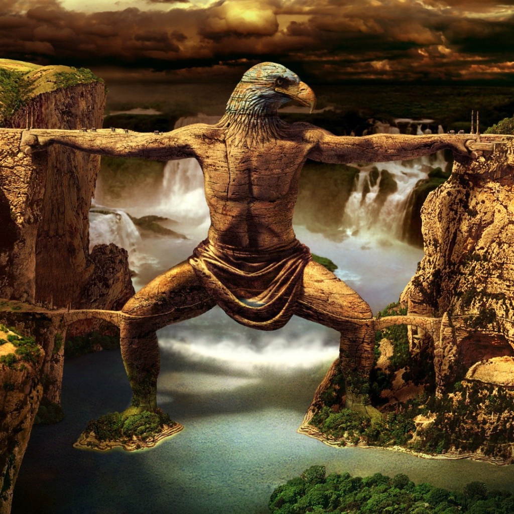 Мост в виде статуи