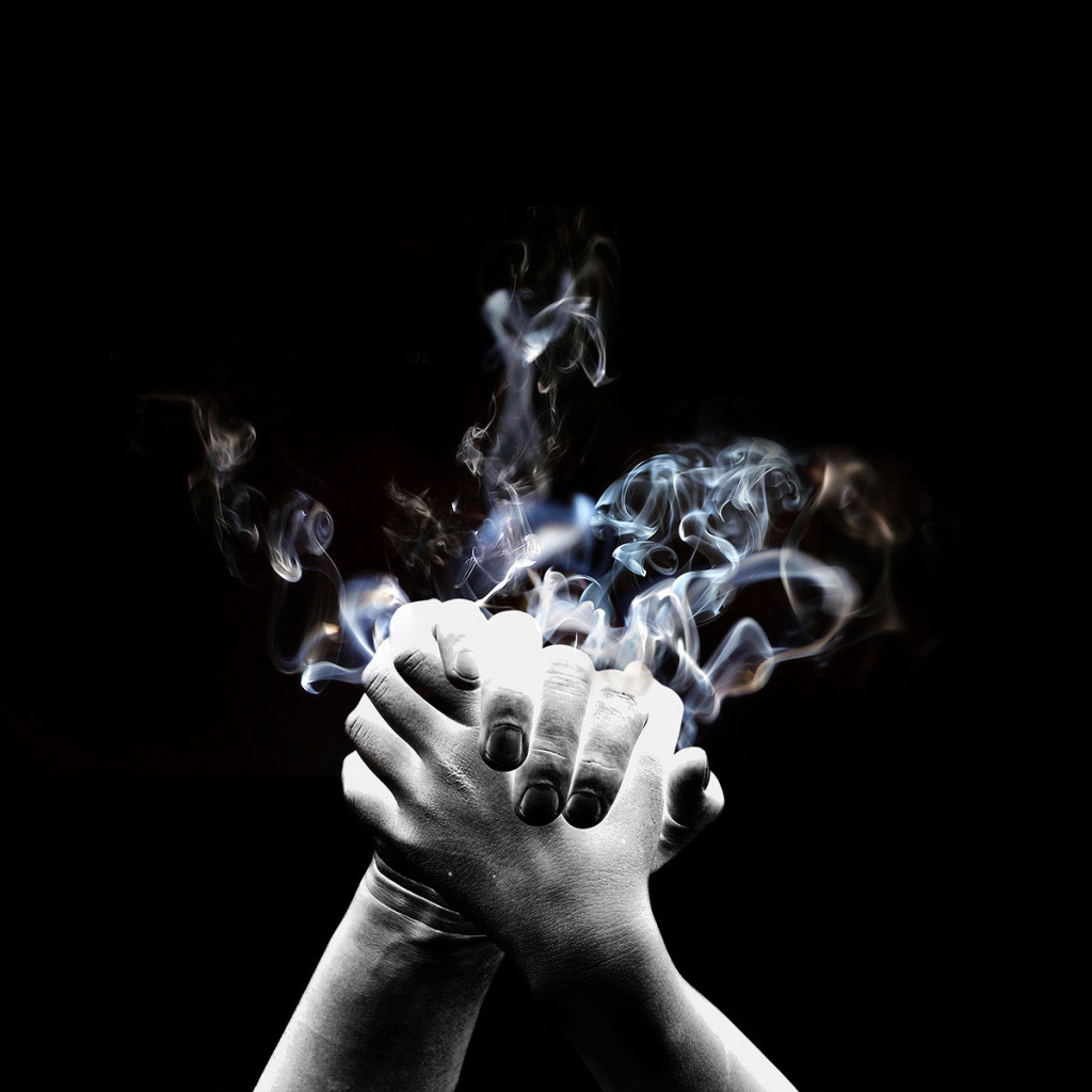 Горячее рукопожатие