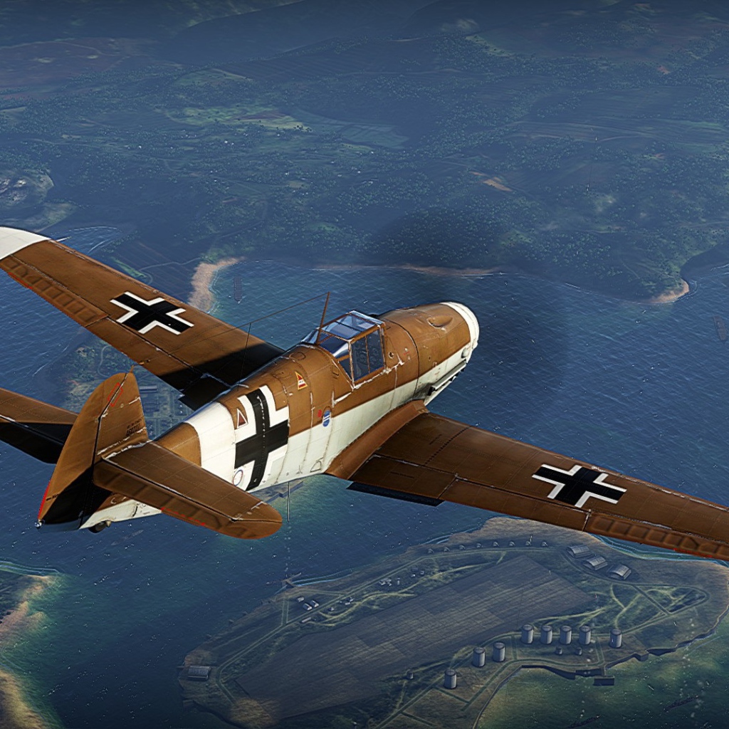 War Thunder коричневый немецкий самолет