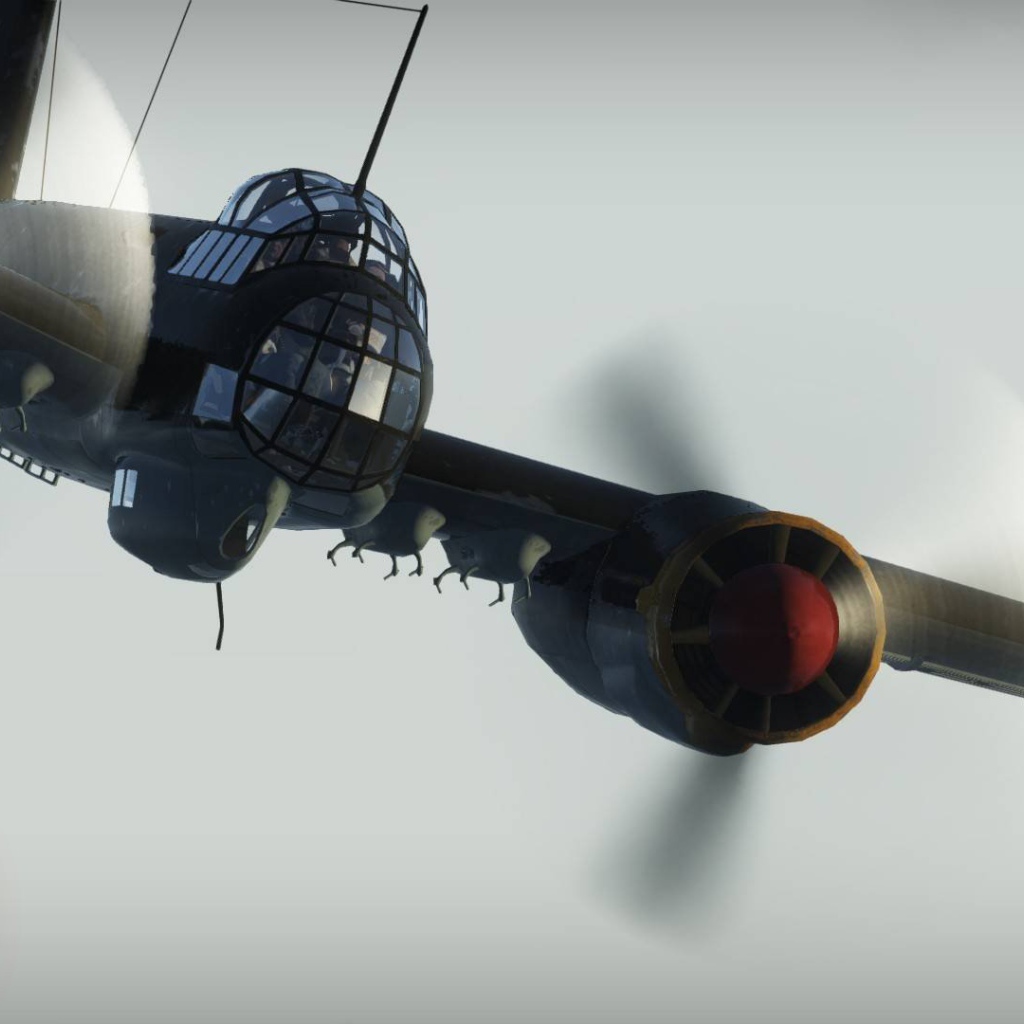 War Thunder огромный самолет крупным планом