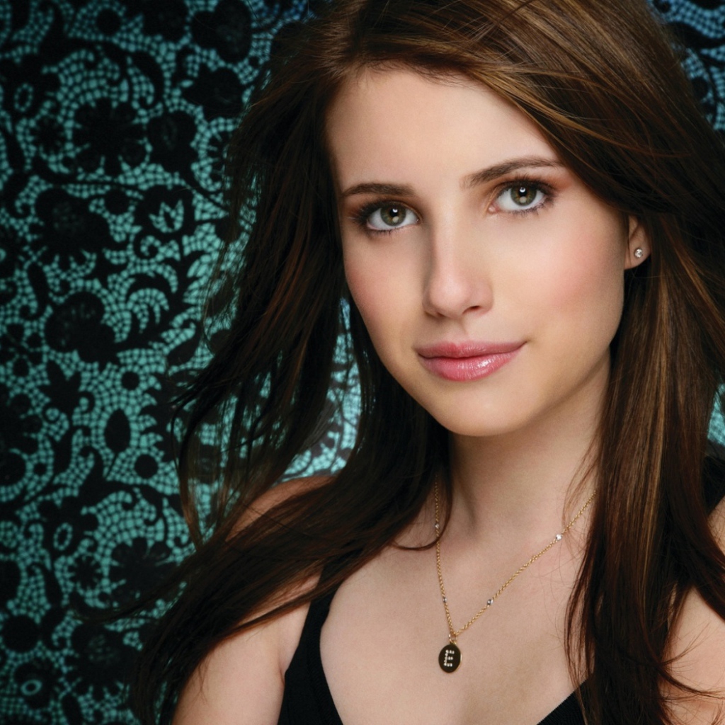 Девушка Эмма Робертс 