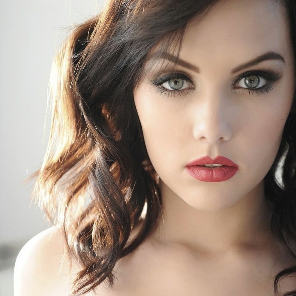 Девушка утром