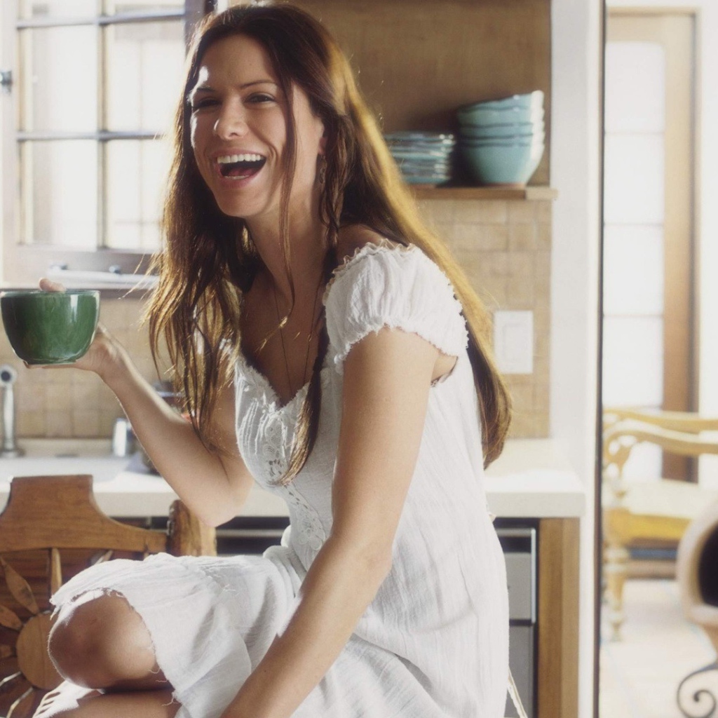 Рона Митра модель