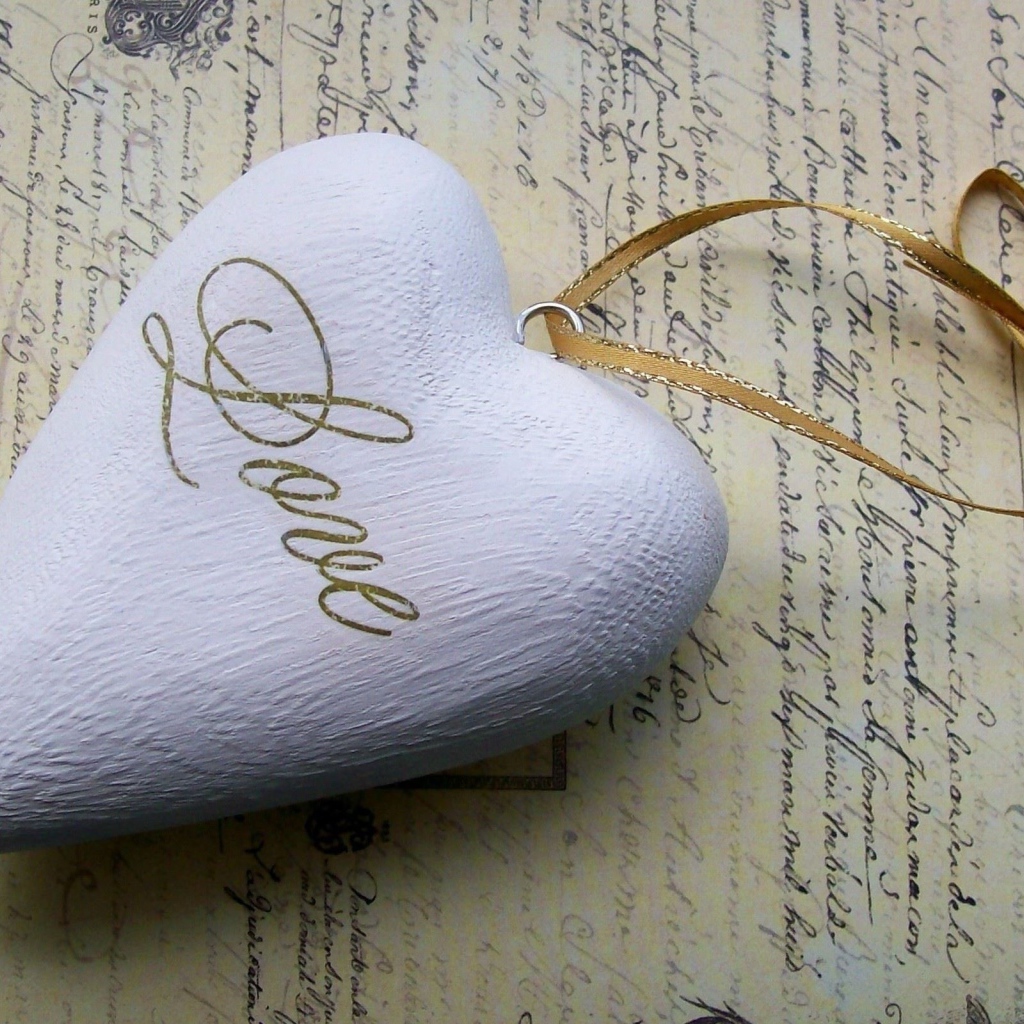 Медальон любви