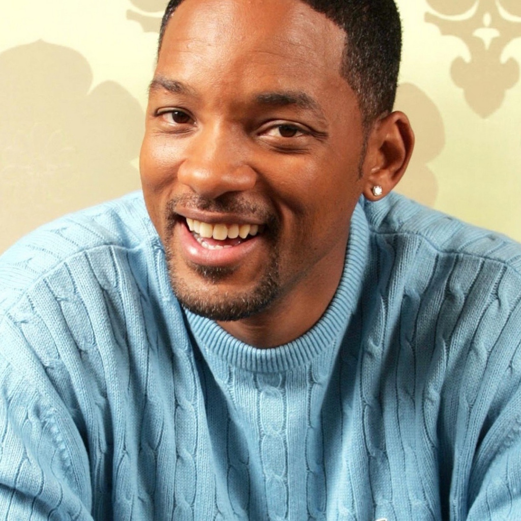 Актер Уилл Смит в свитере