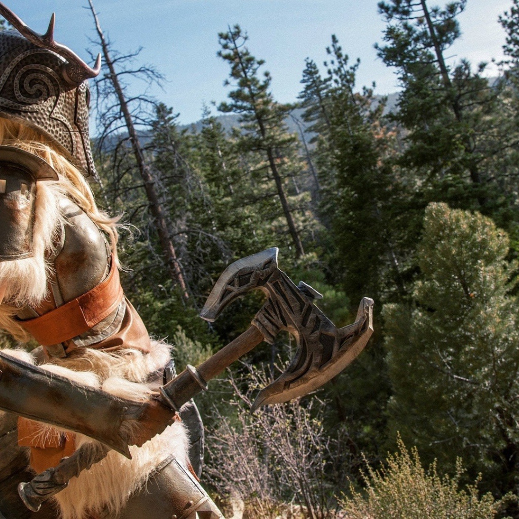 Охотник с топором