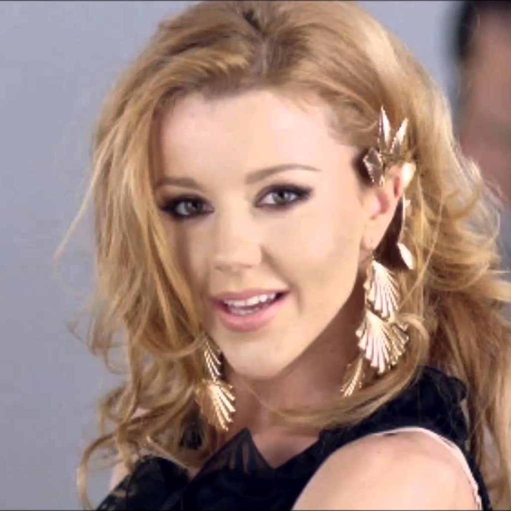 5ivesta Family солистка 