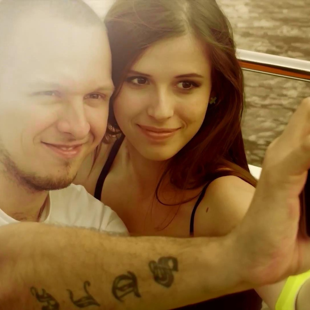 Эльвира Т с молодым человеком