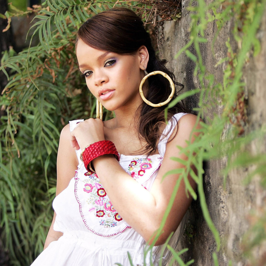 Rihanna in white dress