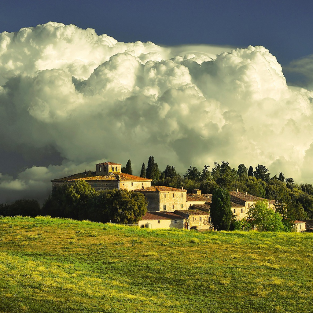 Пейзаж с грозовой тучей
