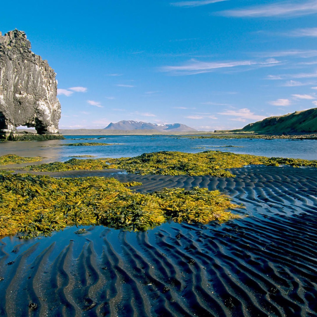 Остров скала