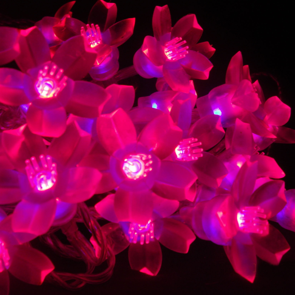 Цветы искусственные гирлянды