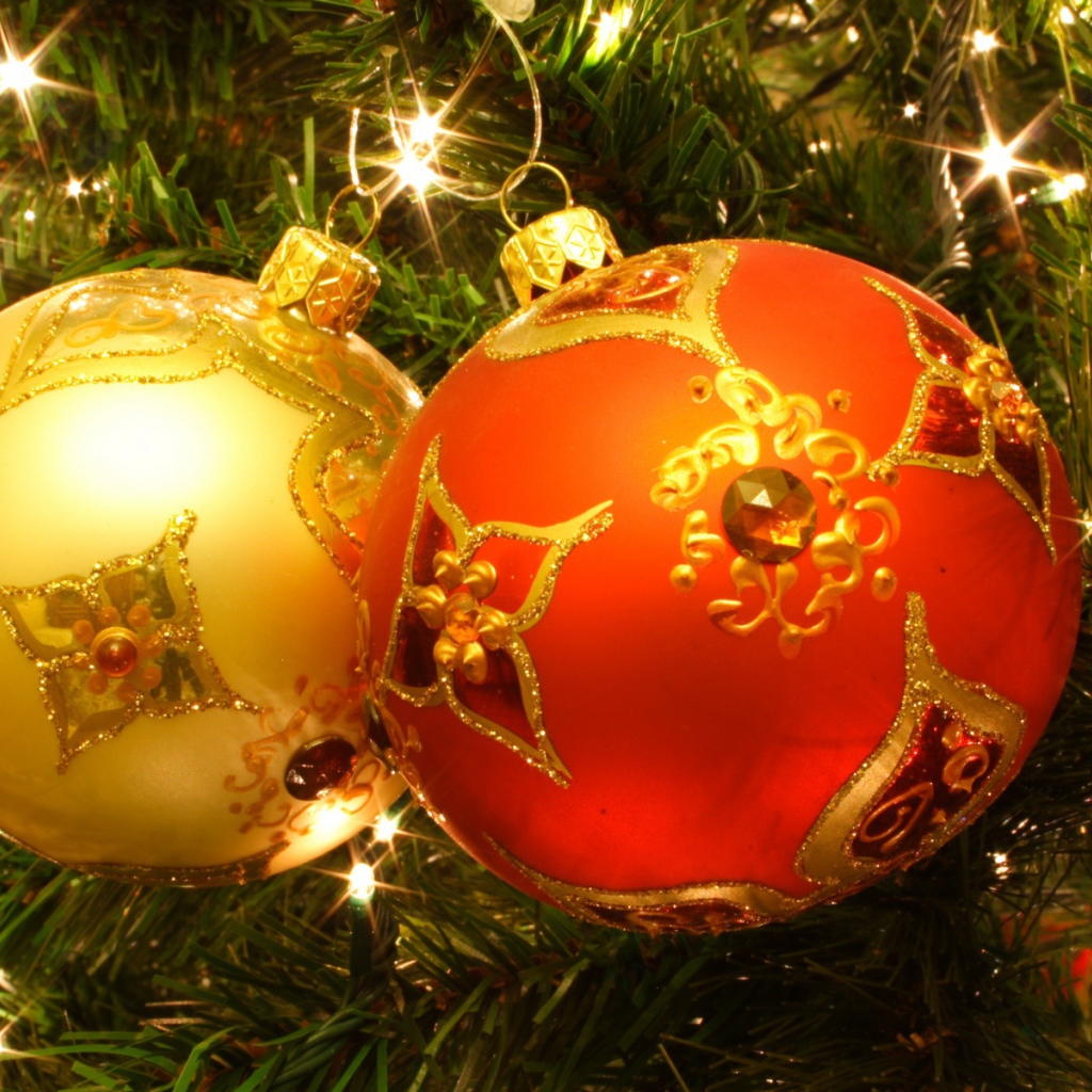 Игрушки елочные большие