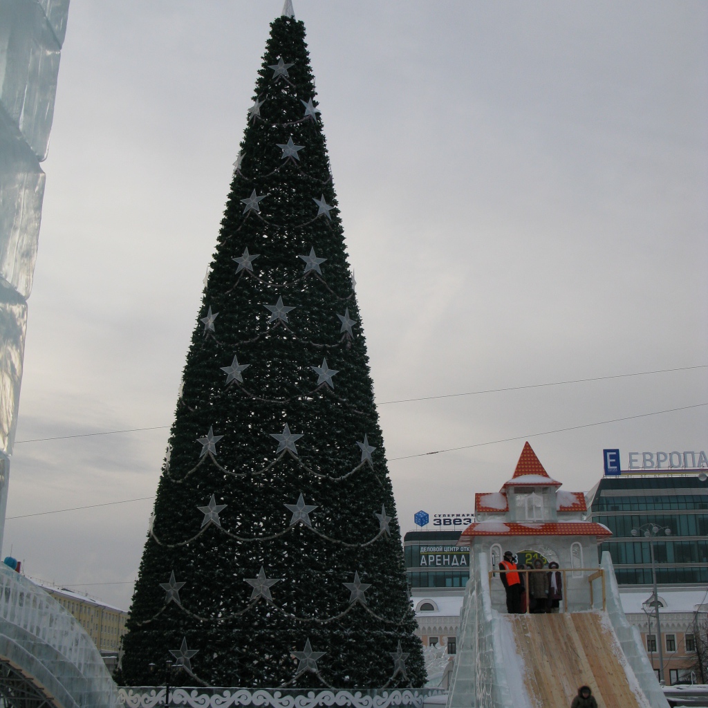 Новогодняя елка 2014 в Екатеринбурге