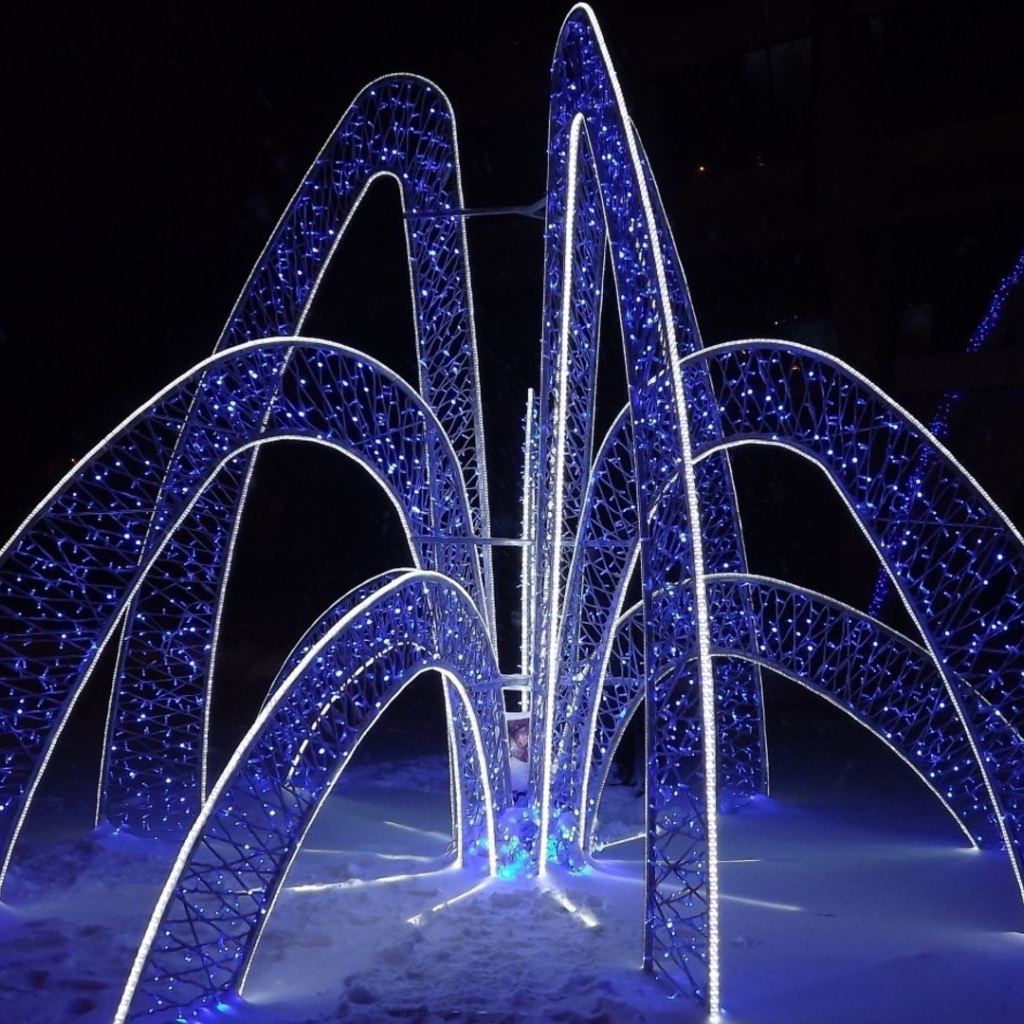 Светящиеся гирлянды