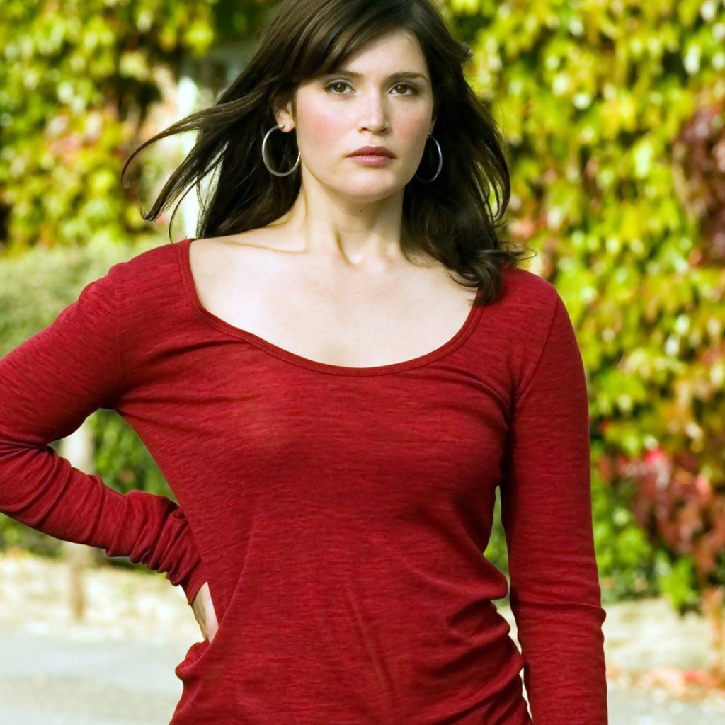 	 Актриса Джемма Артертон