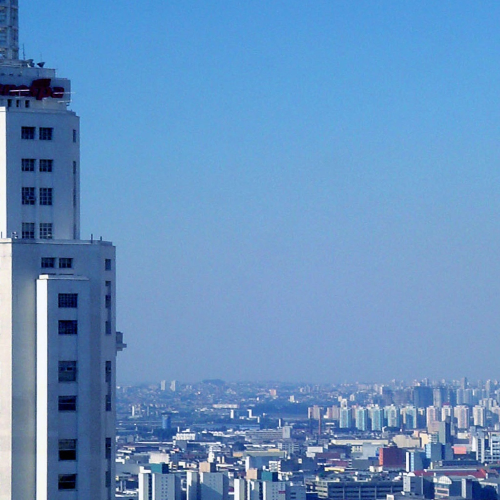 Небоскреб в Рио-де-Жанейро