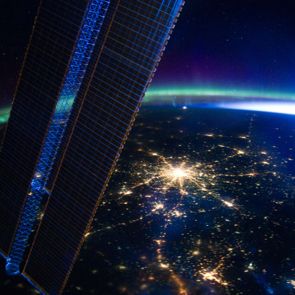Москва картина из космоса