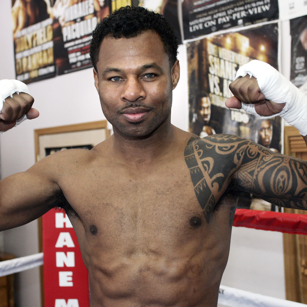 Известный боксер Шейн Мосли на ринге