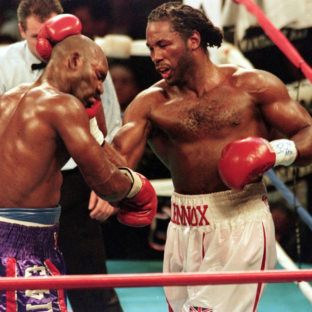 Известный боксер Леннокс Льюис