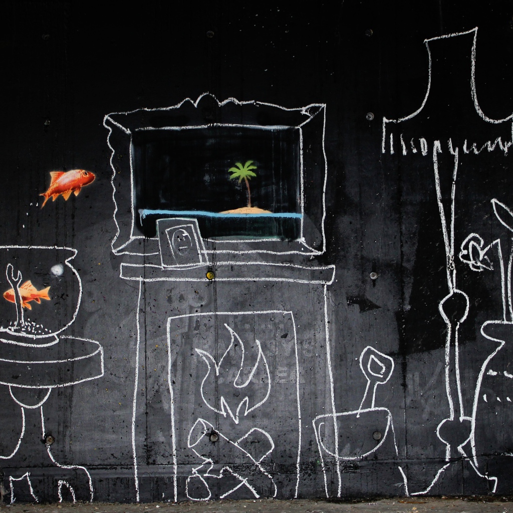 Граффити, уютная комната