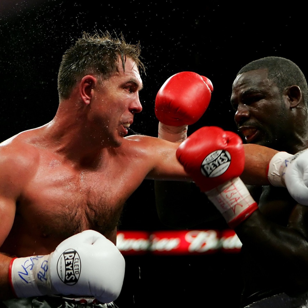 Джеймс Тони