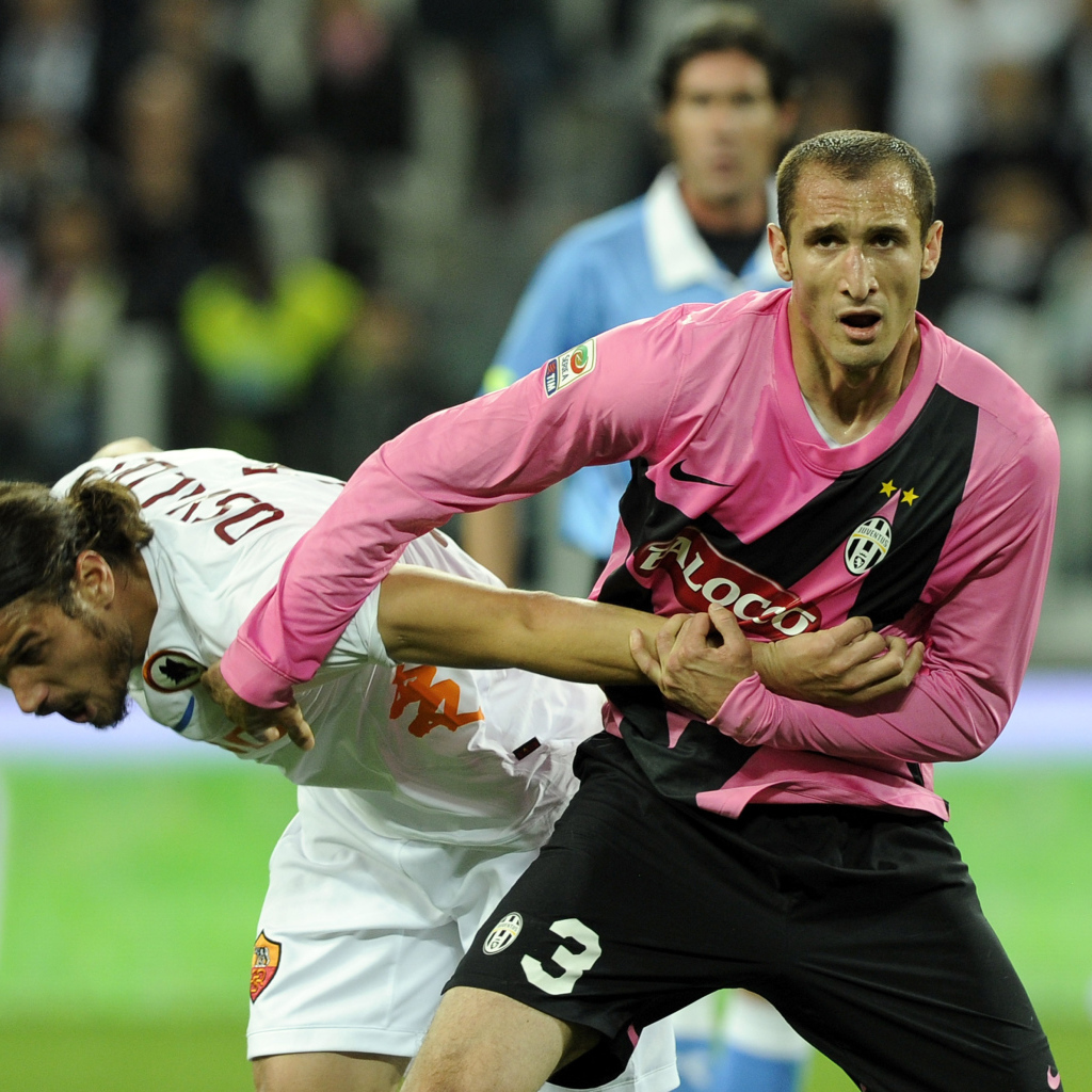 Ювентус Джорджо Кьеллини агрессивный игрок