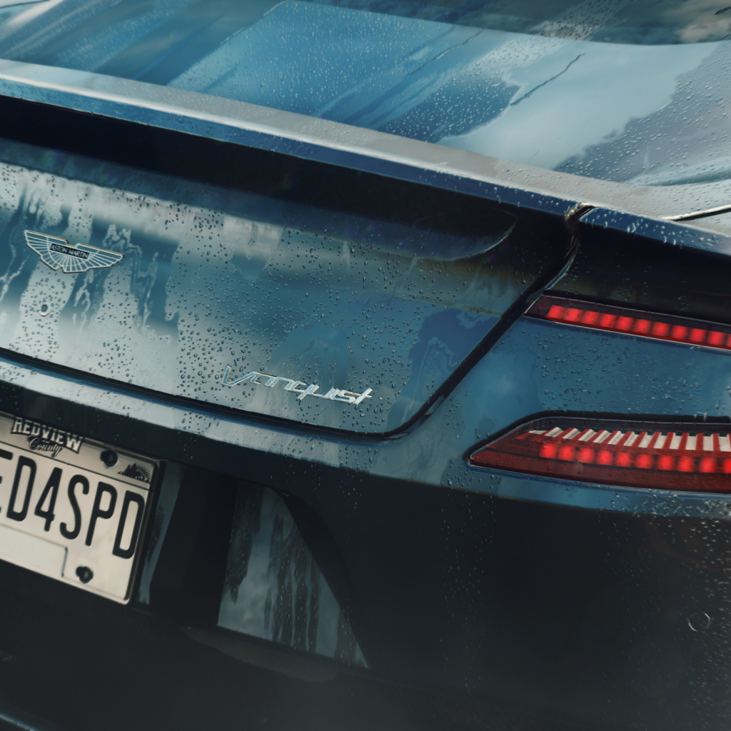 Need for Speed Rivals: Aston Martin сзади