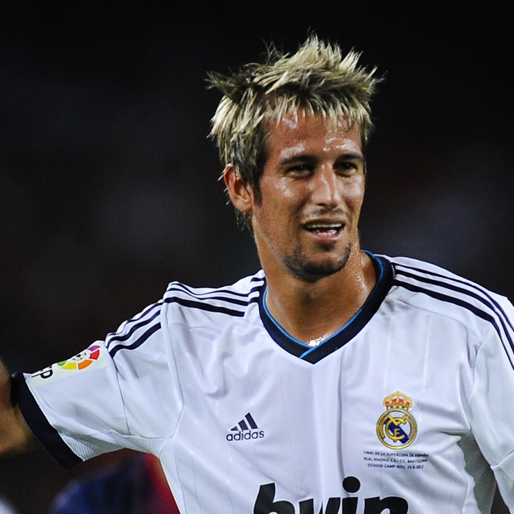 Реал Мадрид Фабиу Коэнтрау благодарит своих поклонников