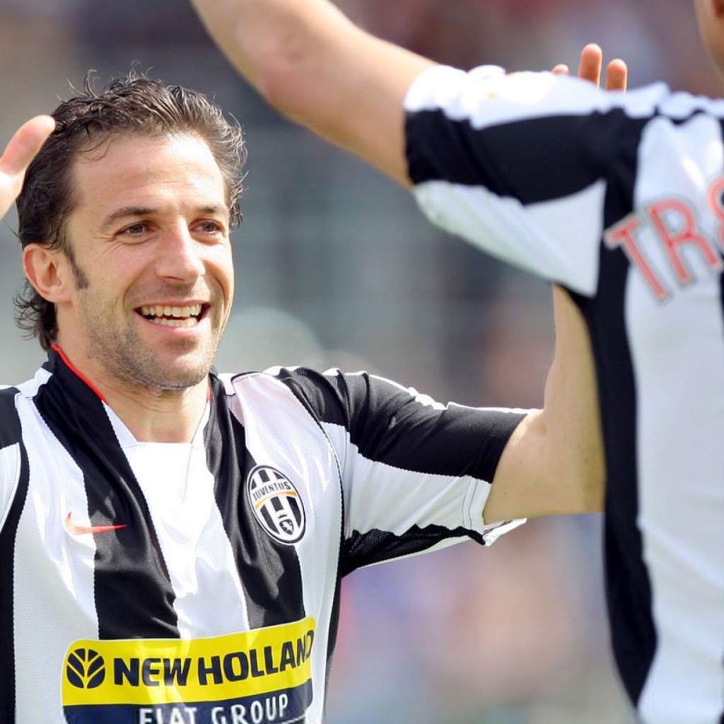 Нападавший игрок Сиднея Алессандро Дель Пьеро