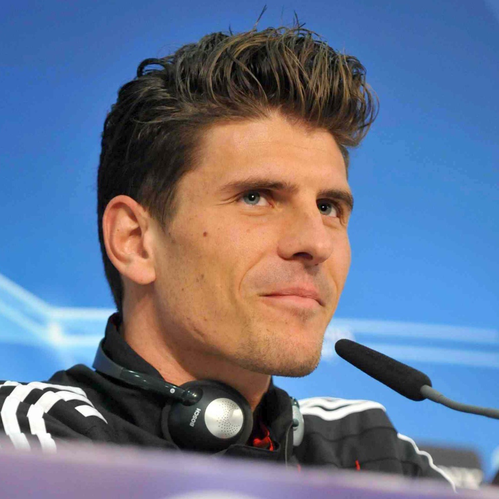 Лучший футболист Фиорентины Марио Гомеса на Интервью