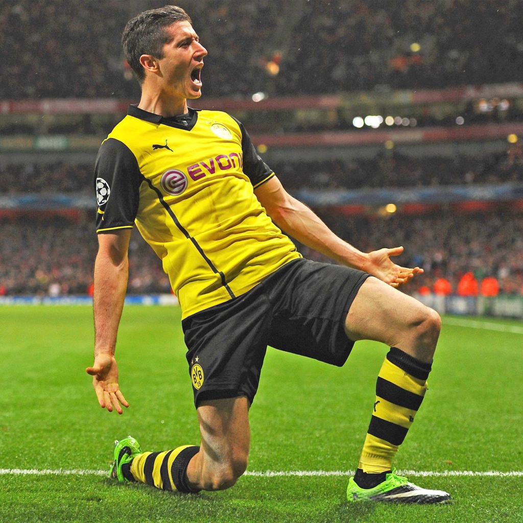 Лучший полузащитник Дортмунда Генрих Мхитарян