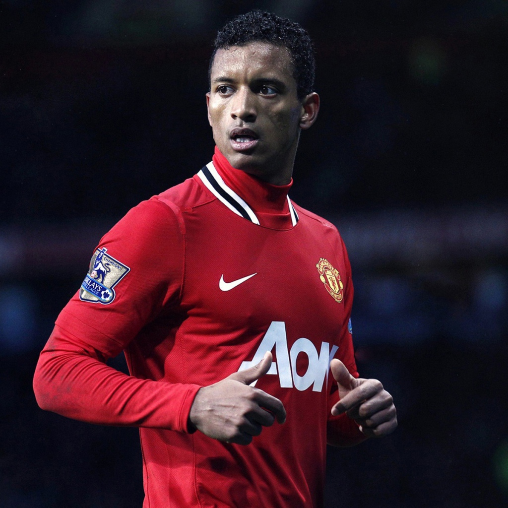 Лучший игрок Манчестер Юнайтед Луиш Нани на поле
