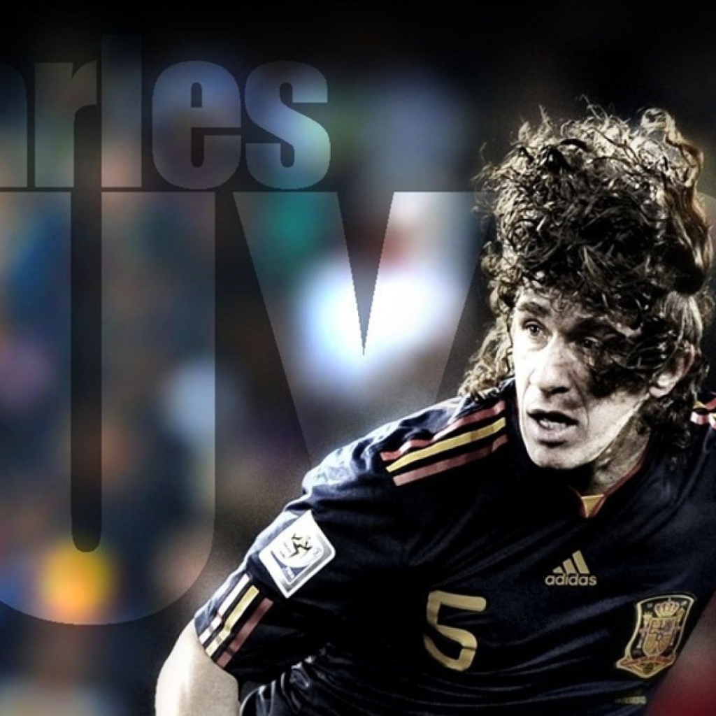 Защитник Барселоны Карлес Пуйоль