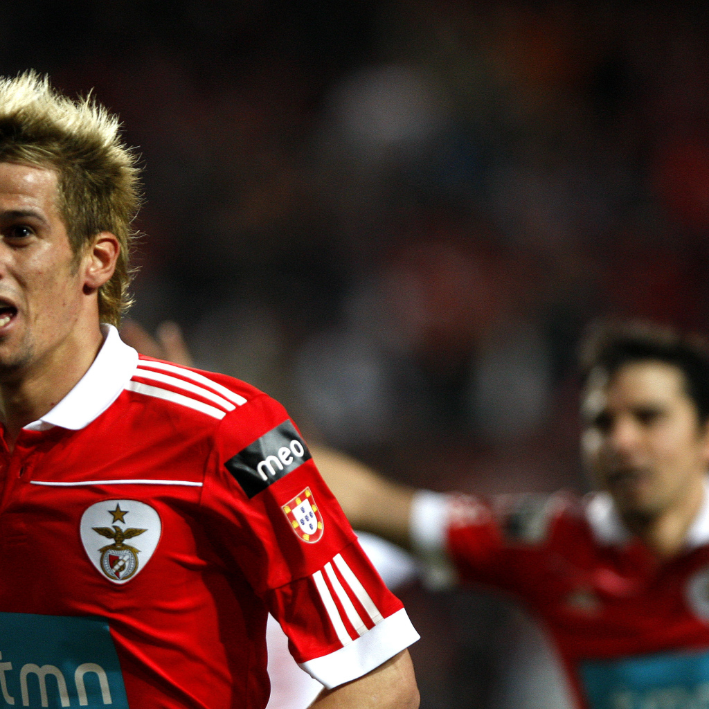 Защитник Реал Мадрид Фабиу Коэнтрау