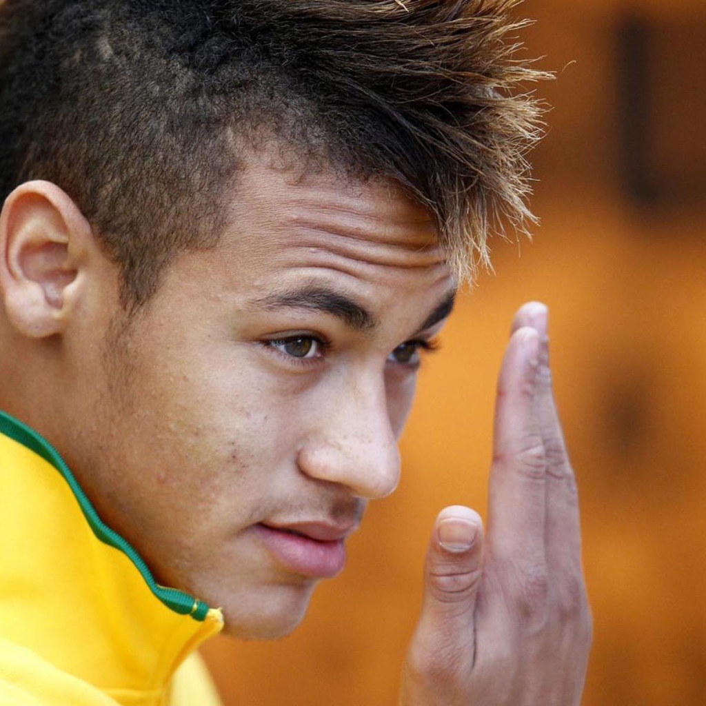 Футболист Барселоны Neymar крупным планом