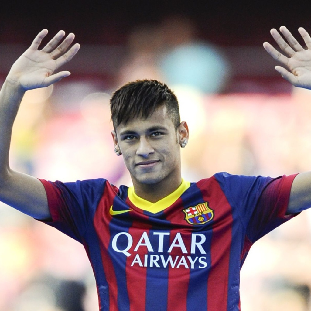 Футболист Барселоны Neymar руки вверх