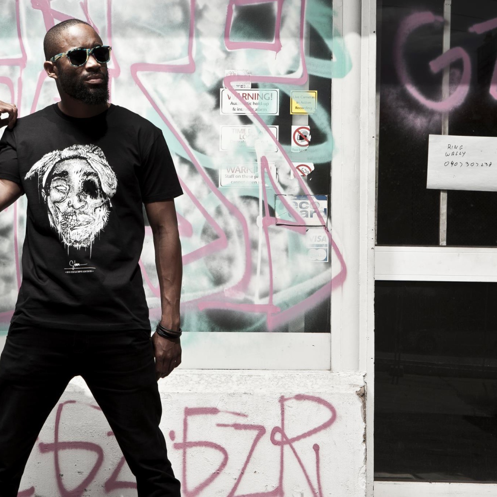 Мужчина в чёрном, swag