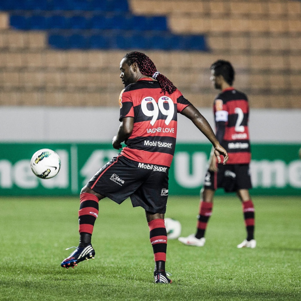 Игрок номер 99 Шаньдун Лунэн Вагнер