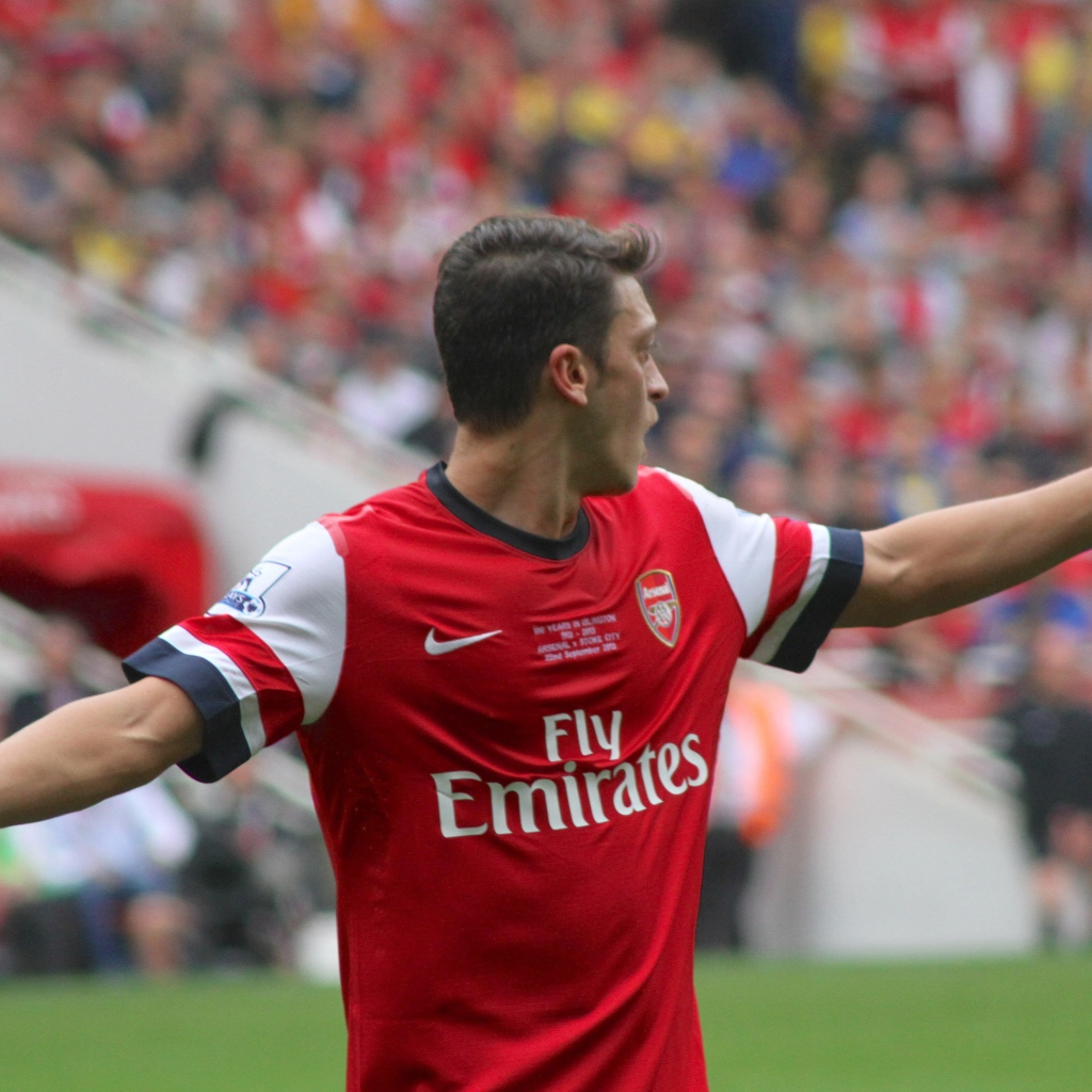 Игрок Арсенала Месут Озил