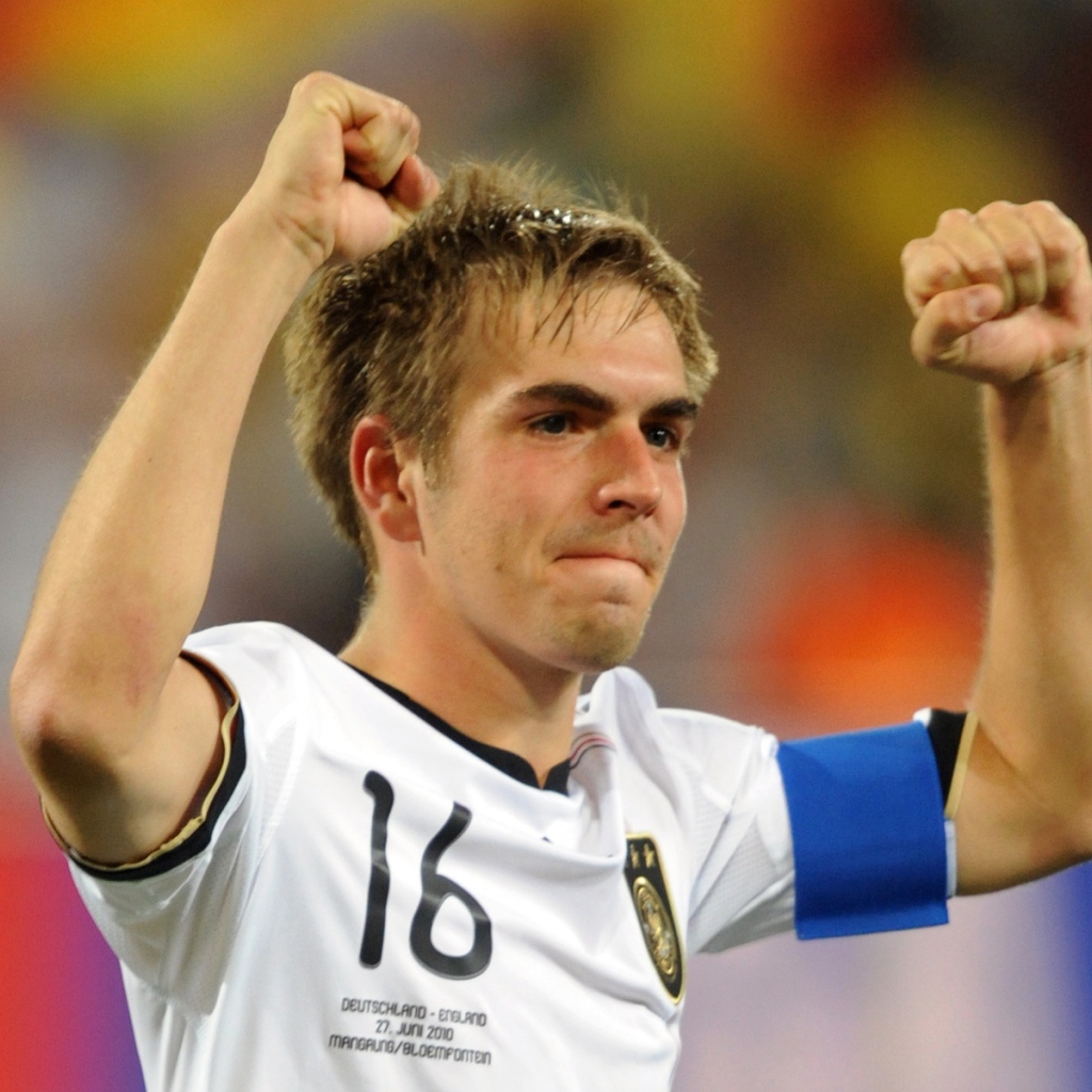 Игрок Баварии Филипп Лам после победы